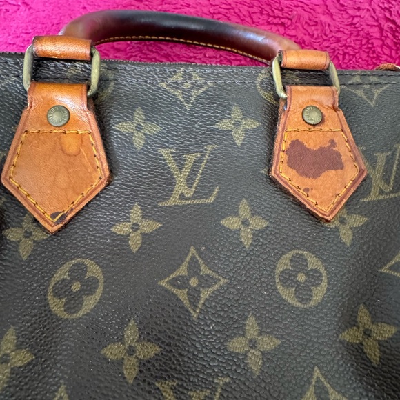 Louis Vuitton Monogram Lock Detail Bag - Picture 4 of 12